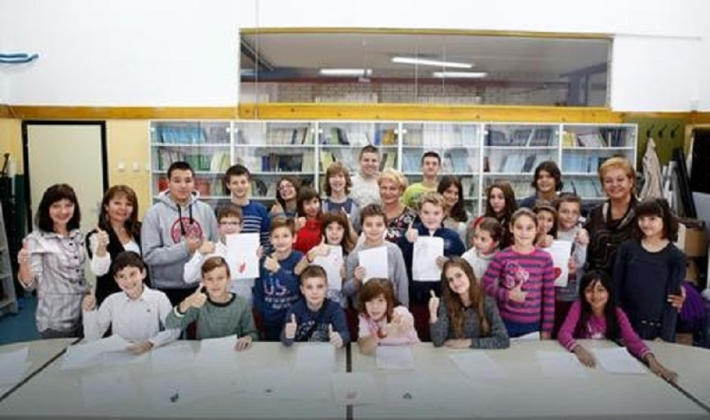 Huligani, ugledajte se na ovu dečicu! (VIDEO)