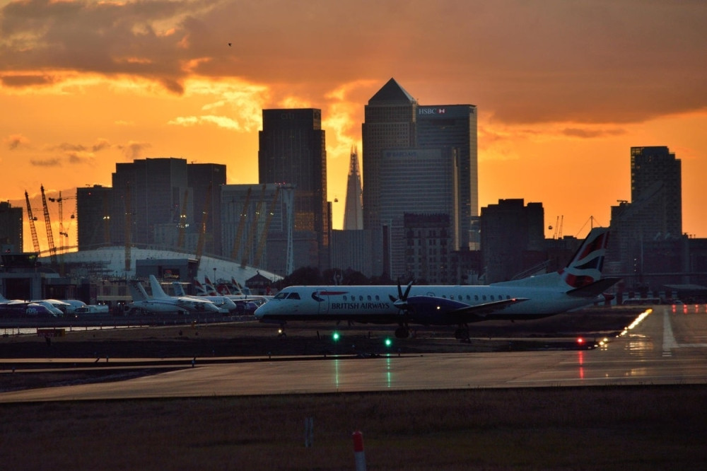 Aerodrom u Londonu bezbedan!