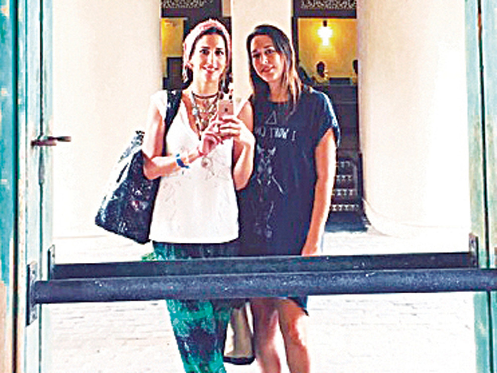 Jelisaveta Orašanin luduje u Šri Lanki