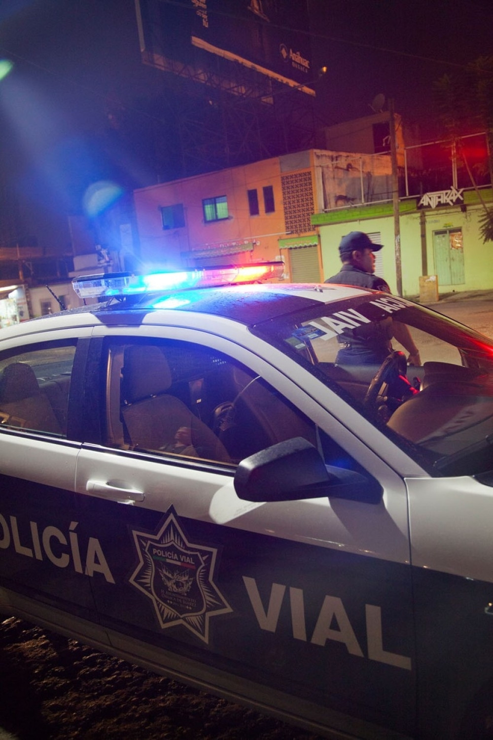 Bivši policajac odgovoran za nestanak studenata?