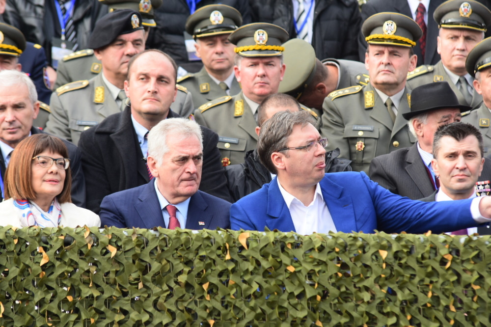 Parada za Novosađane (FOTO)