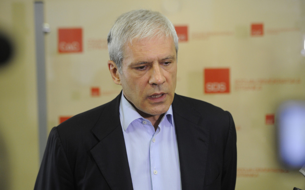 Tadić građane nazvao RULJOM, Vučić se zgranuo