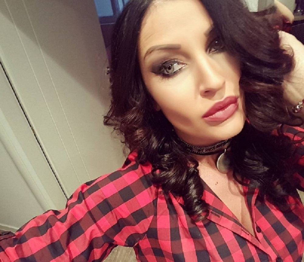 Kaća ismevala Banetovu svadbu!? (FOTO)