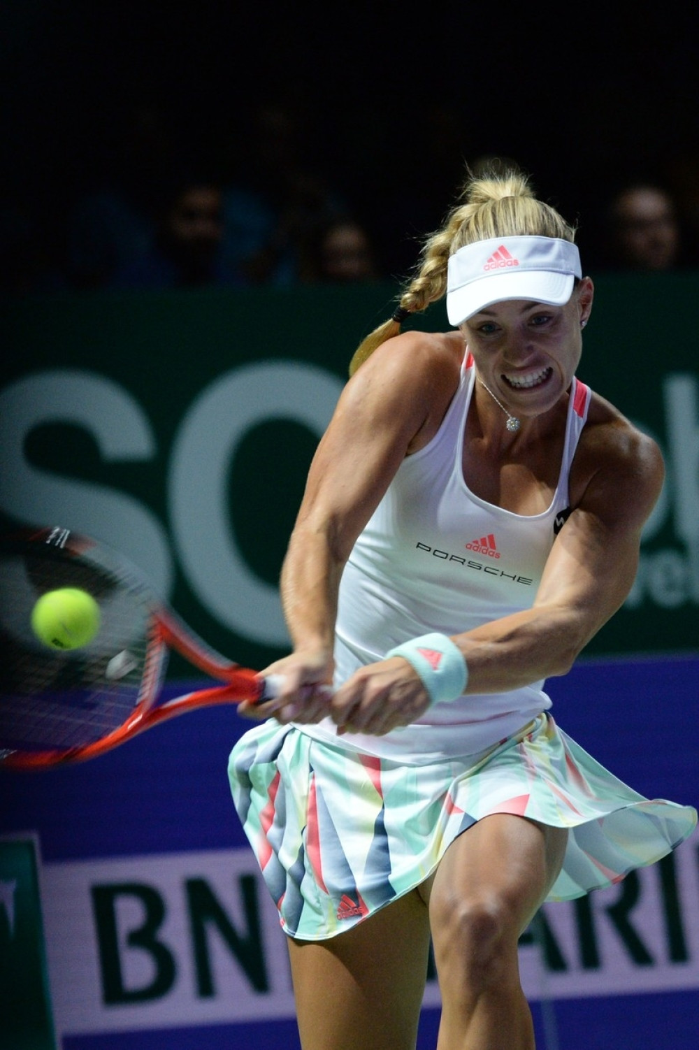 Kerber i Halep sigurne na startu