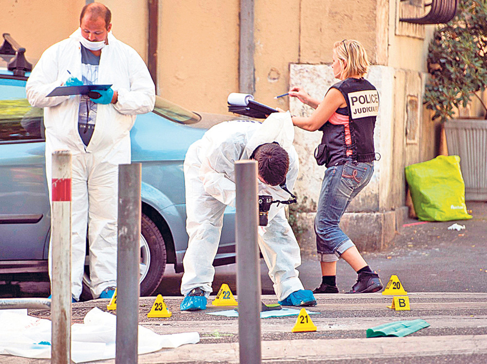 Devojka prerezanog grla nađena u centru Beograda!