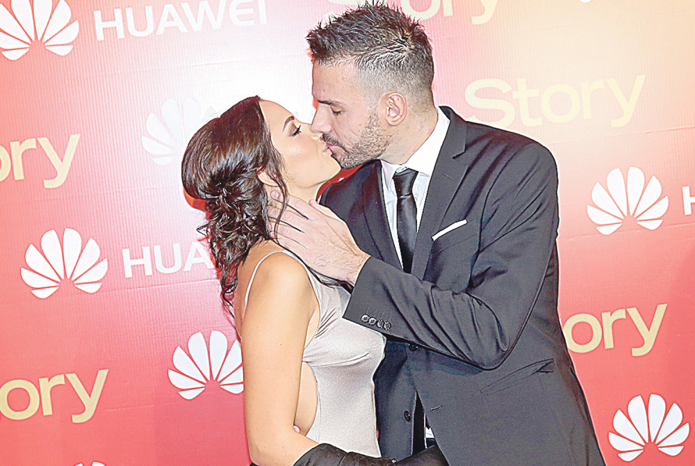 Aleksandra je dama i bez gaćica