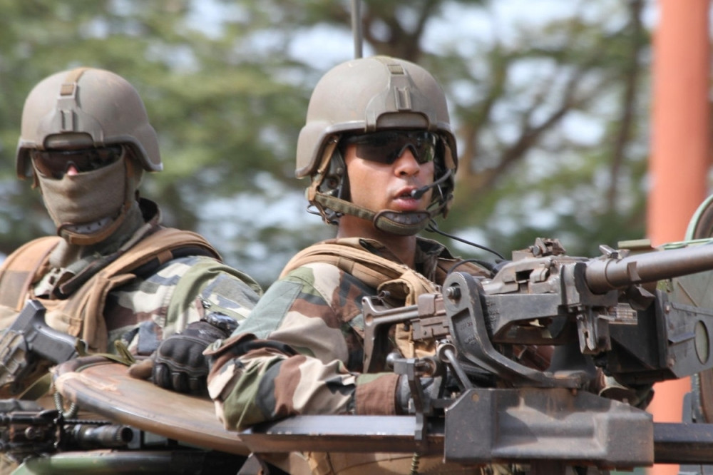 Sve oči gledaju na reku Eufrat! Amerikanci krenuli prema Deir ez Zoru!