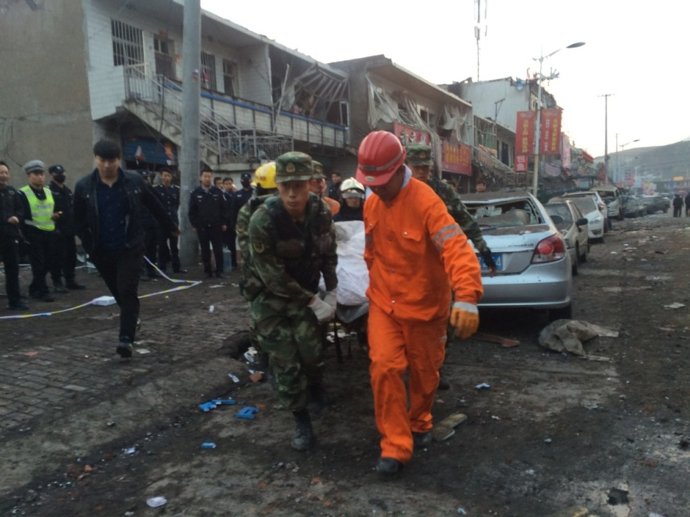 U stravičnoj eksploziji 10 mrtvih, preko 150 povređenih (VIDEO)