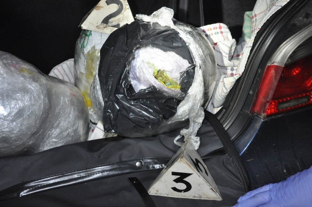 Dilere sustigli na auto-putu