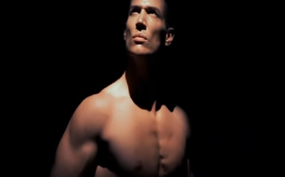 Maneken glumio u gej filmu, a sad je baletan (FOTO)