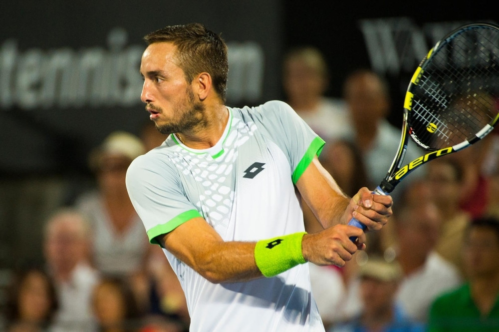 Troicki eliminisan u Njuportu