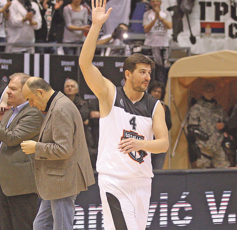 Nostalgija u Hali sportova!