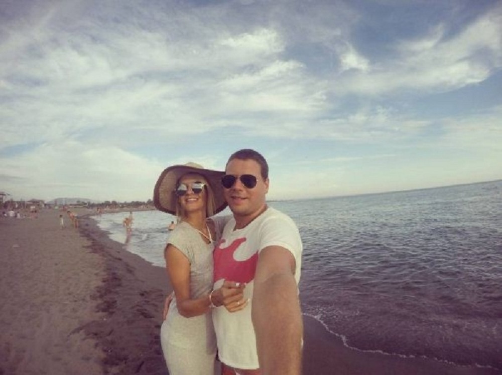 Porodila se zvezda "Vojne akademije"