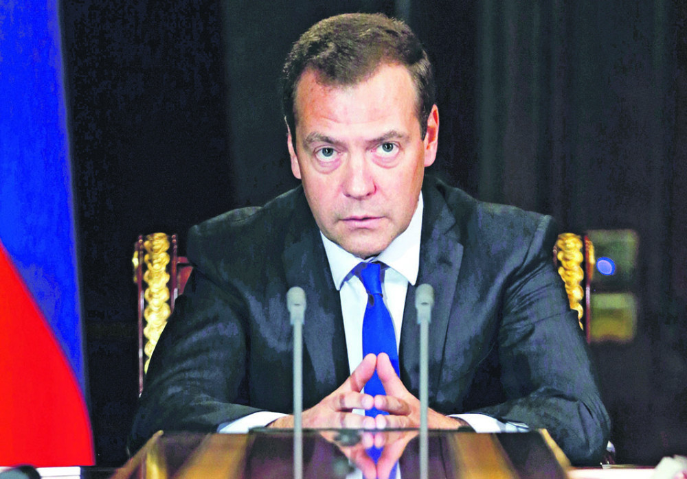 Medvedev izdao naređenje o korišćenju vakcina protiv Kovida-19