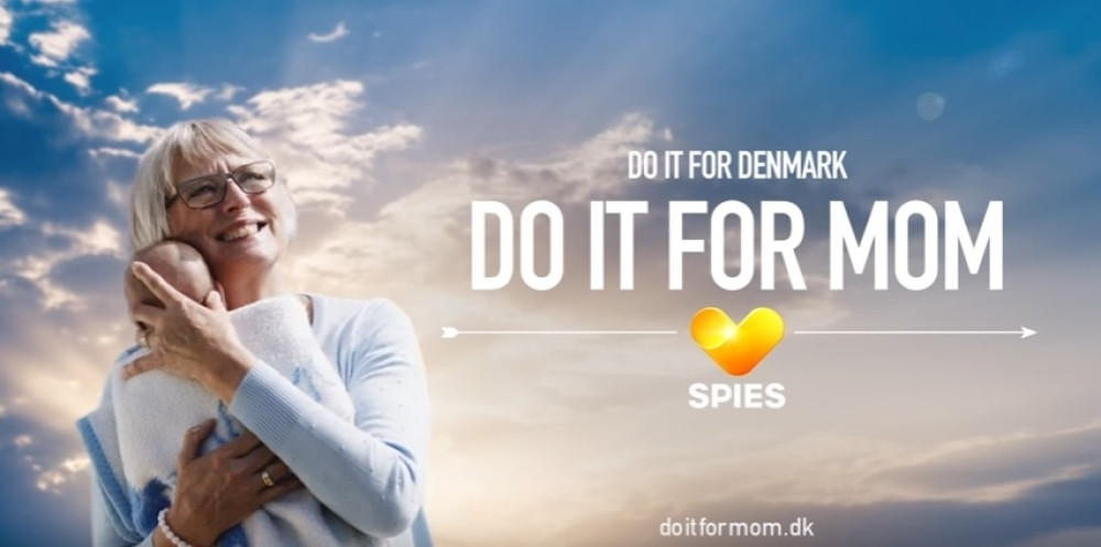 J... se za svoju mamu! (VIDEO)