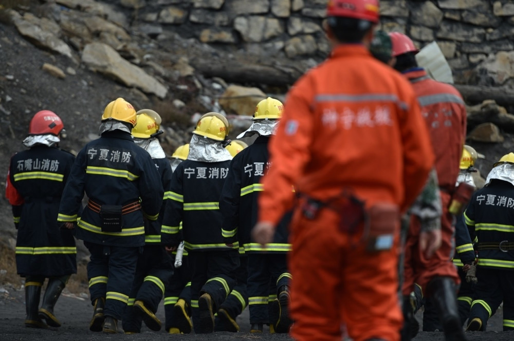 Više od 50 zarobljenih u rudniku! Vatrogasci odustali od spasavanja
