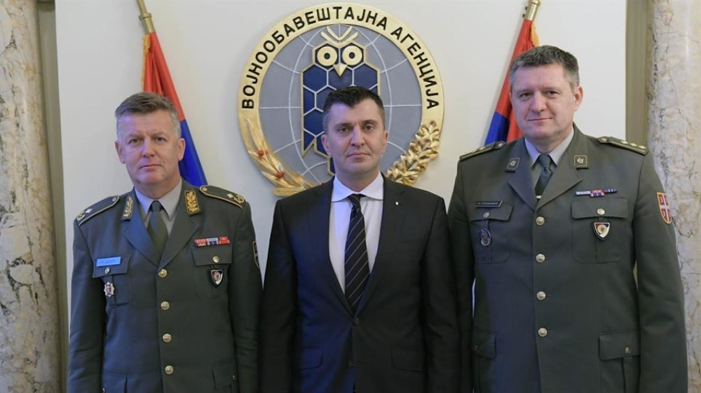 Direktor vojne obaveštajne od danas penzioner