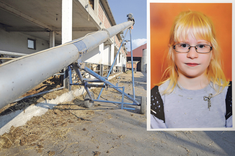 Brat gledao kako mu sestra umire!