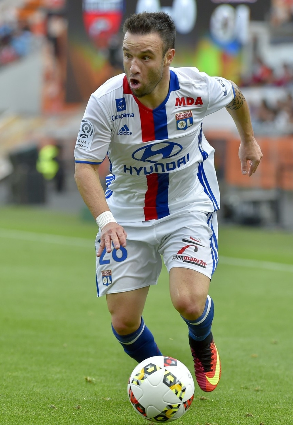 Valbuena je srećom živ!