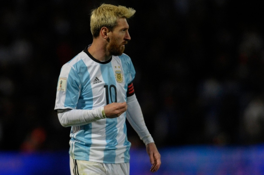 Evo zašto Mesi lošije igra u dresu Argentine (VIDEO)