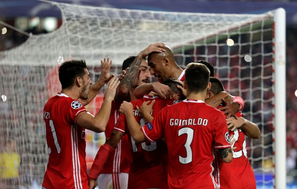 "Iks" u Istanbulu, minimalac Benfike