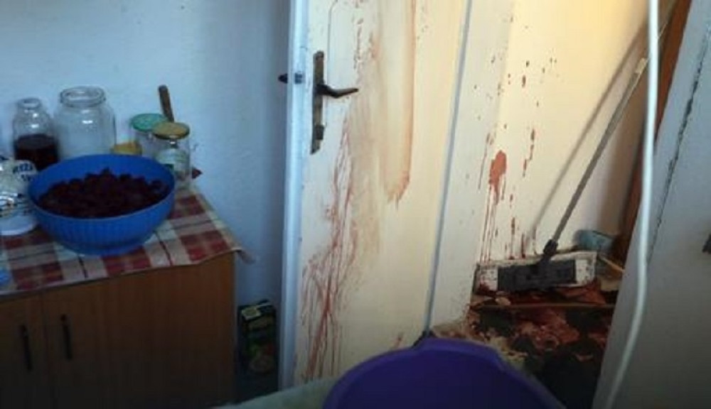 Sina ubio na spavanju, pa iskasapio ženu!