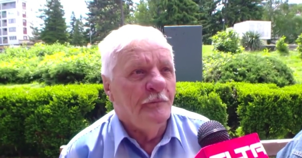 Pohvalio suprugu i srušio internet! (VIDEO)