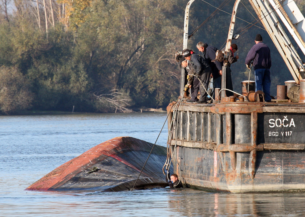 Obustavljena potraga za drugim mornarom na Dunavu