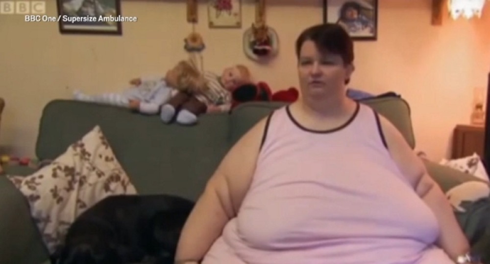 Natovila ćerku na 300 kilograma (VIDEO)