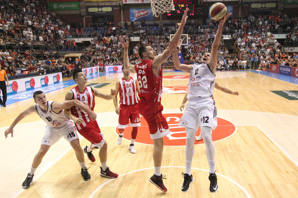 Za "večiti derbi" samo sezonske karte!