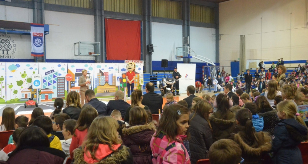 Stefanović promovisao "Pažljivkova pravila"