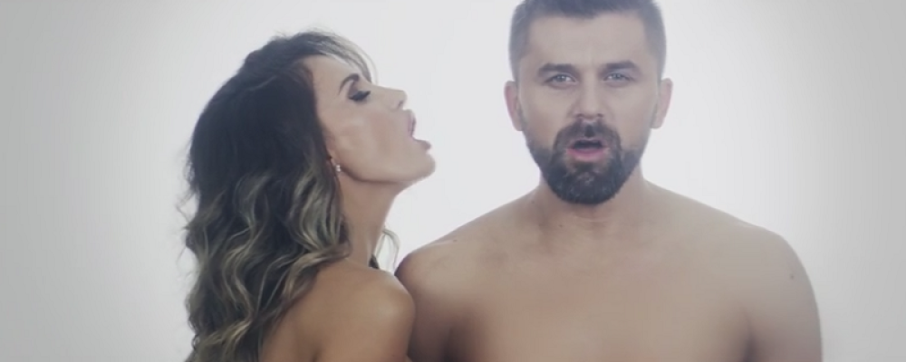 Emina i Amel snimili seksi spot! (VIDEO)