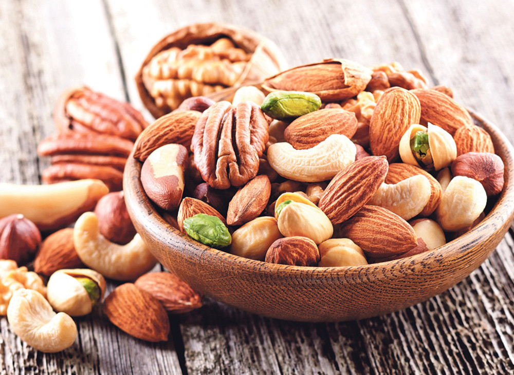 OVO JE NAJZDRAVIJA GRICKALICA NA SVETU! Samo jedna šaka čini pravo čudo za celo telo!