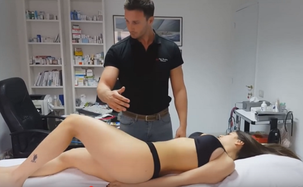 Internet je odjednom poludeo za kiropraktikom! (VIDEO)