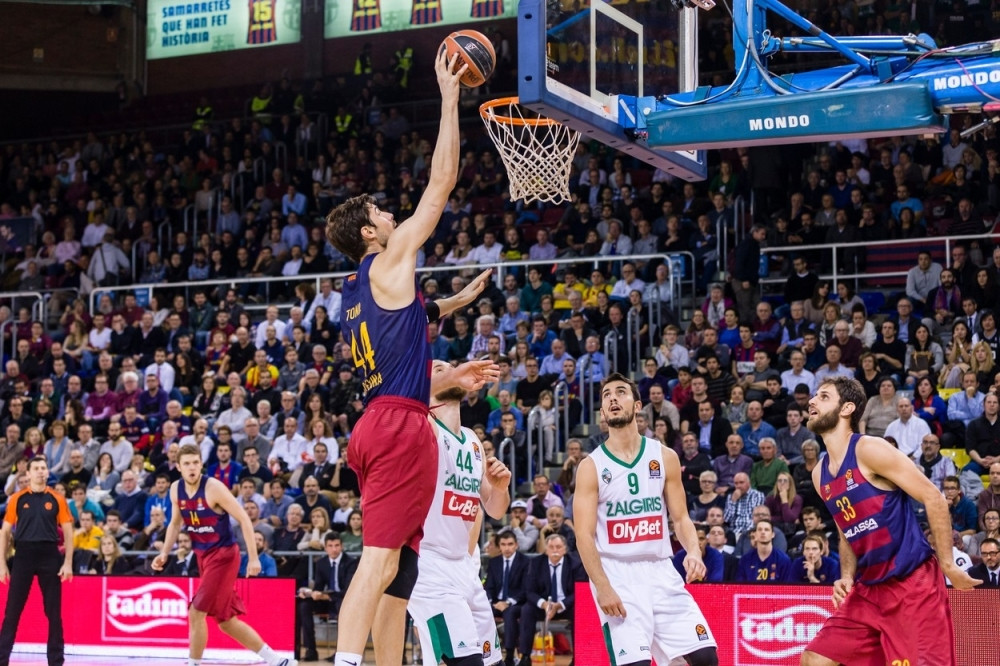 Barselona se mučila sa Žalgirisom