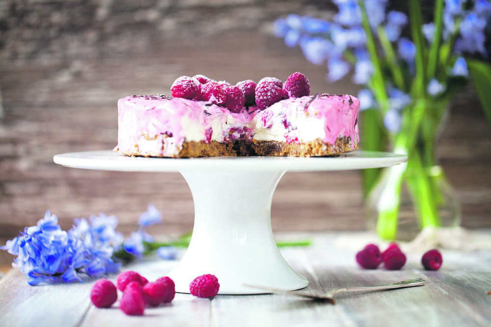 Napravite najukusniji kolač s malinama, lepši letnji desert niste probali