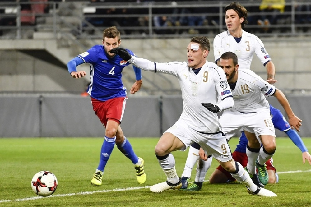 Siniša čuva Belotija