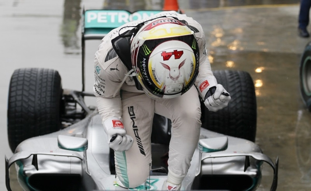 Trijumf Hamiltona na Interlagosu!