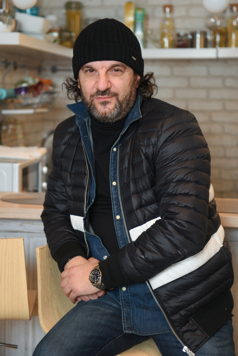 U zatvoru su me skidali golog!