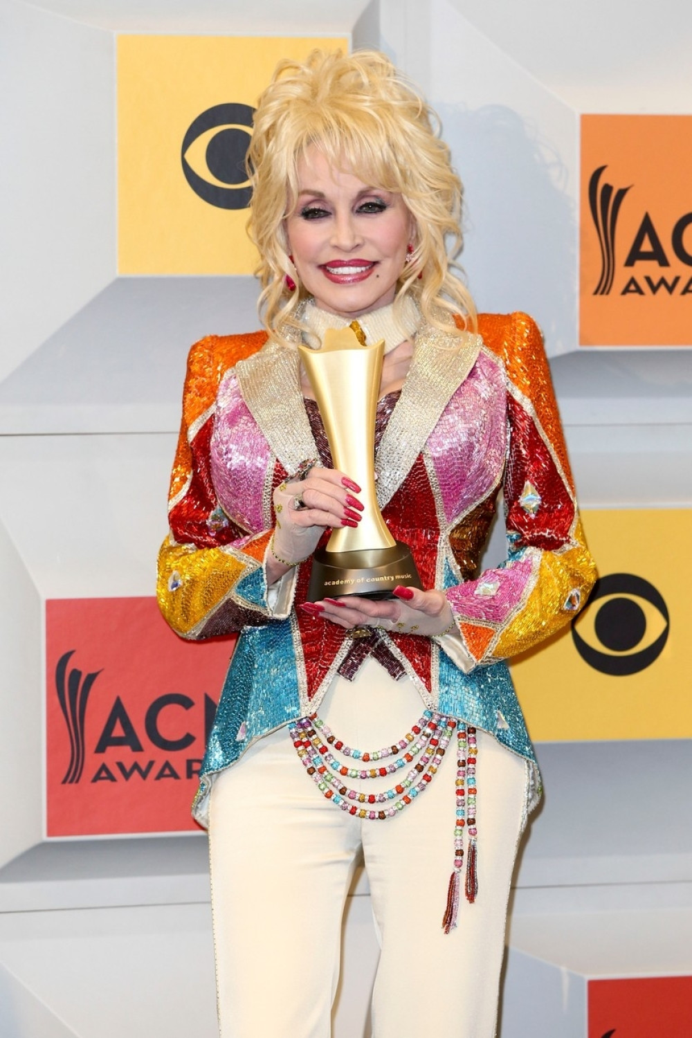 Doli Parton je lezbijka?!