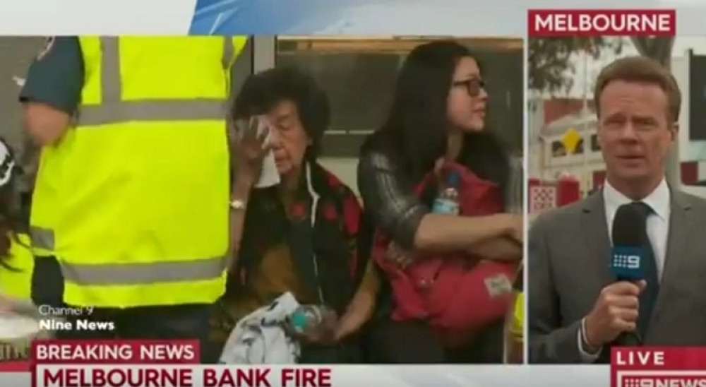 Zapalio se u banci, više od 20 povređenih (VIDEO)