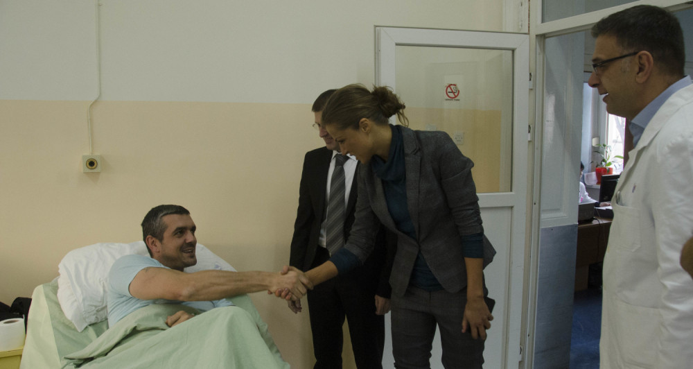 Rebić obišao napadnutog policajca