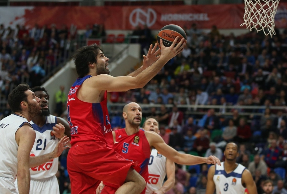 Teodosiću uručena nagrada za MVP oktobra (FOTO)