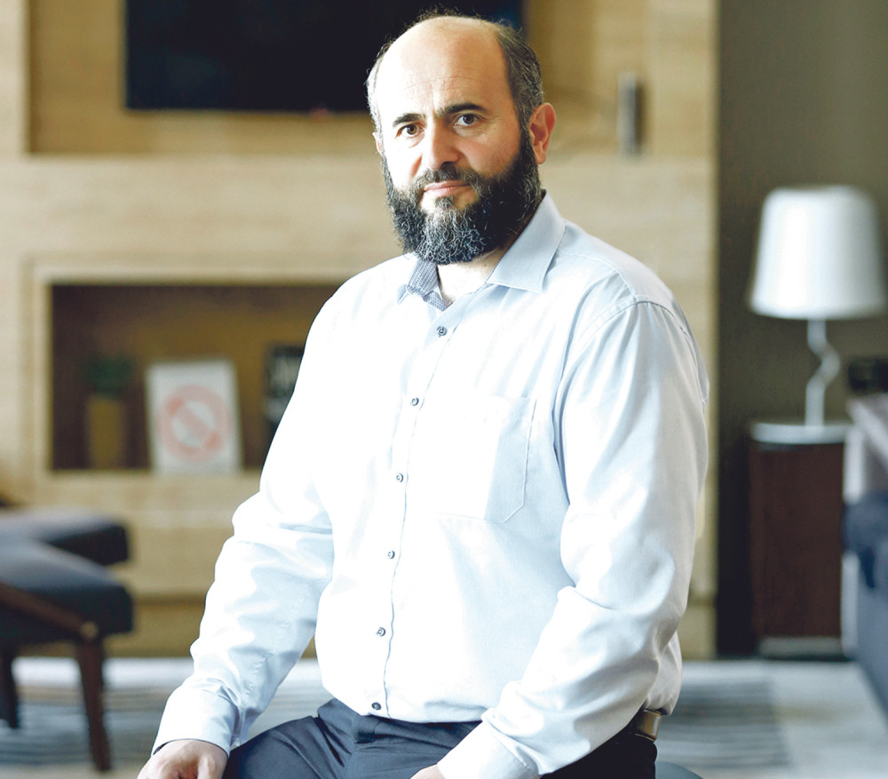 Želim i Srbe u svojoj stranci!