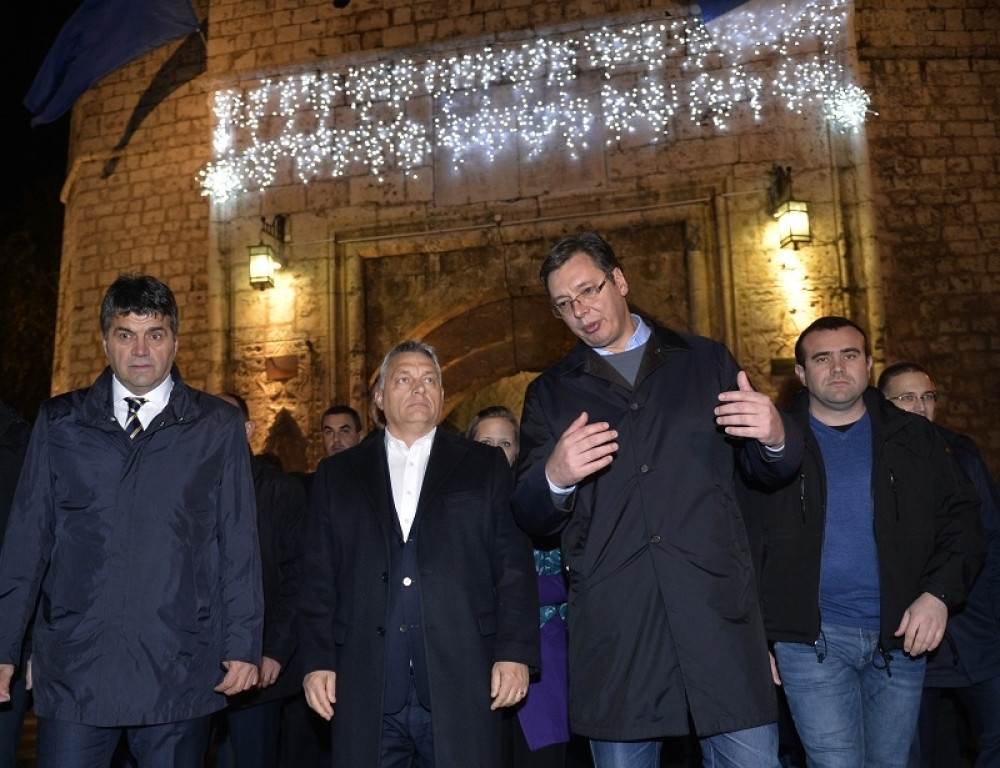 Vučić i Orban prošetali centrom Niša!