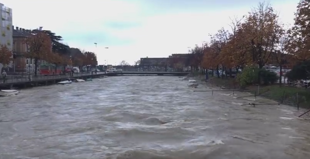 Reka poplavila Rijeku (FOTO+VIDEO)