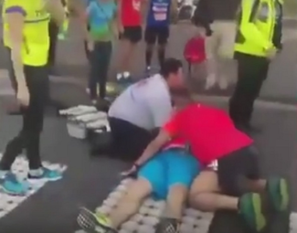 Fudbaler preminuo za vreme trke (UZNEMIRUJUĆI VIDEO)