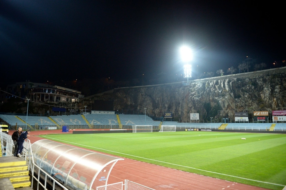 Potopljena legendarna Kantrida (FOTO)