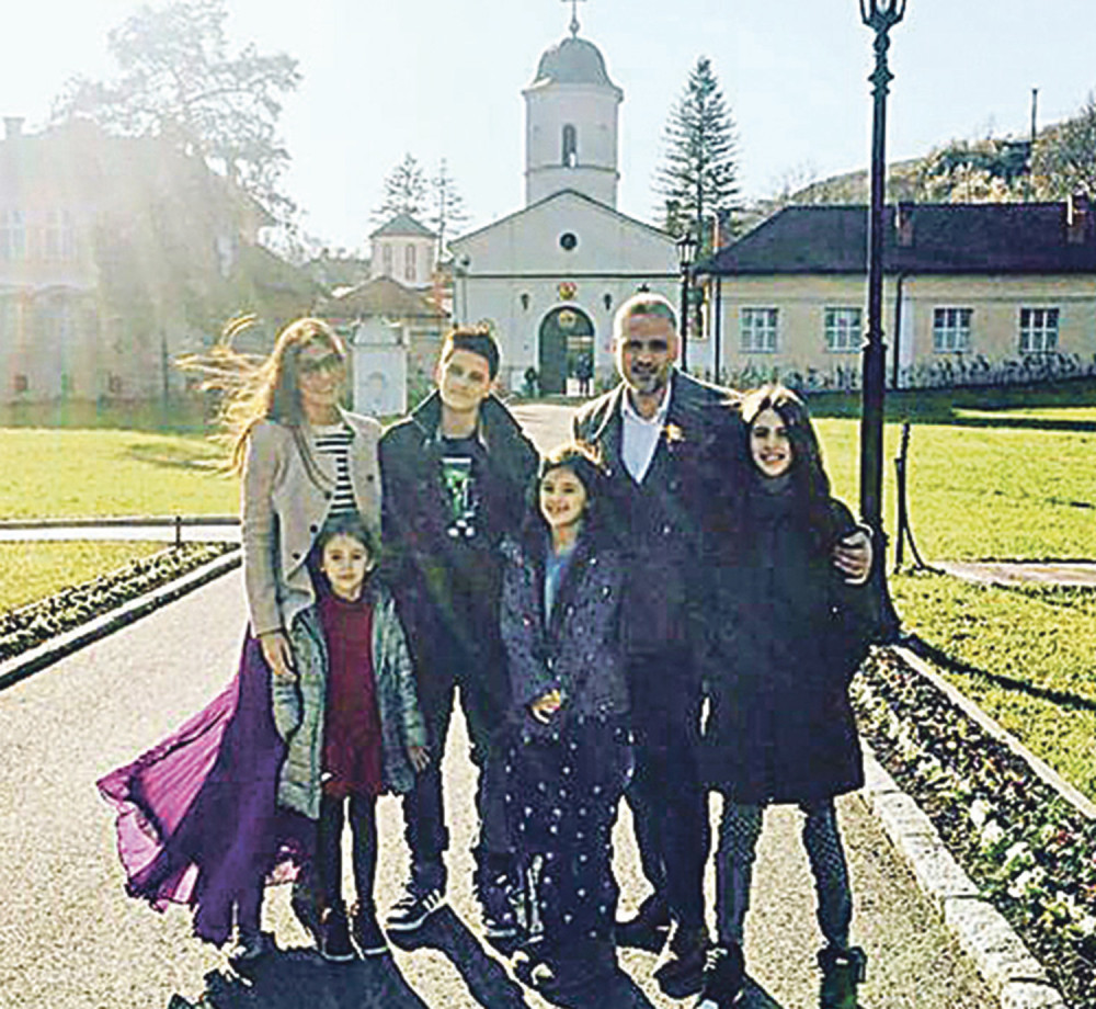 Aranđelovdan slavile i vlast i opozicija!