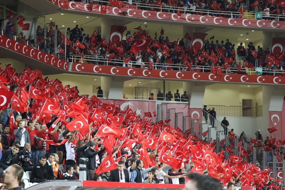 Turci pozivaju na klanje Srba na Evrobasketu! (FOTO)